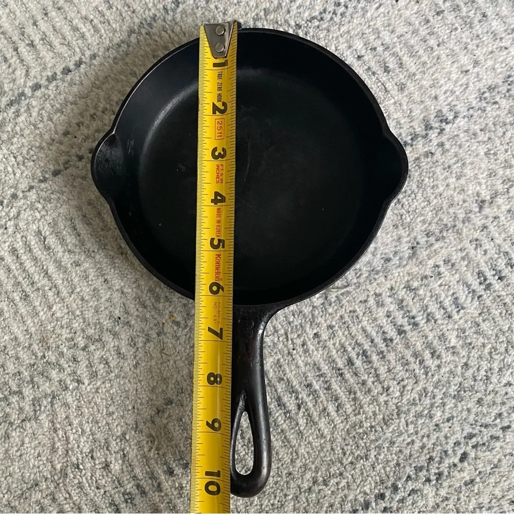 Vintage GRISWOLD Cast Iron SKILLET Frying Pan # 3 Erie PA 709 D.